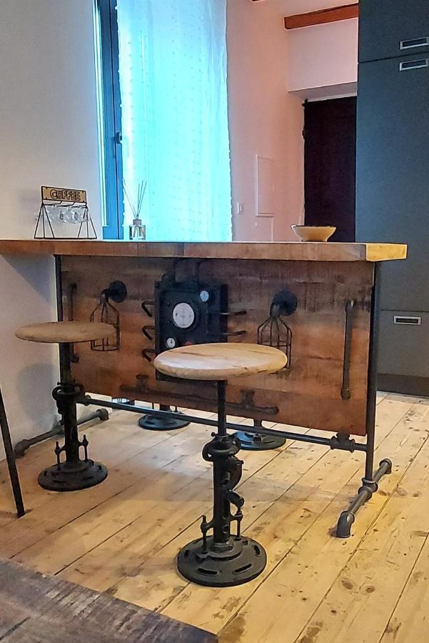 Dolce Vita: 2 Personnes, Douillet, Cosy & Central Annecy Ngoại thất bức ảnh